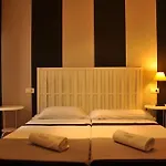 Cibeles بيت ضيافة