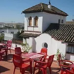 Cibeles بيت ضيافة 2*