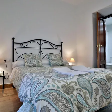 Guest house Cibeles 2*