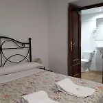 Πανσιόν Cibeles 2*