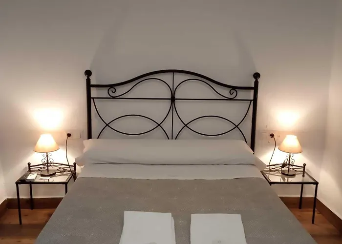 Cibeles Guest house 2*